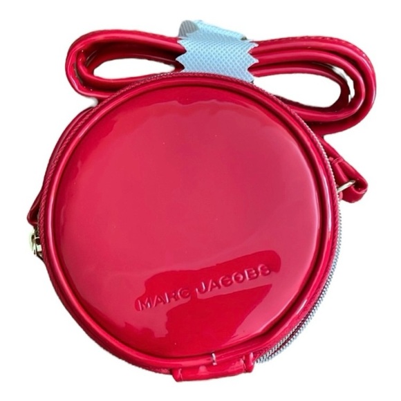 Marc Jacobs Mini 4” Patent Red Leather Canteen Crossbody Bag NEW - Picture 1 of 6
